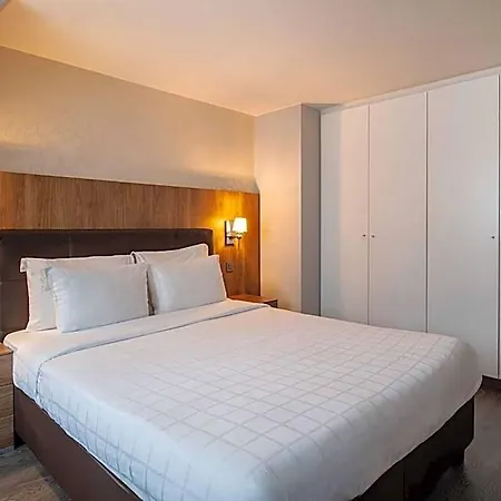 Thon Florence 4*
