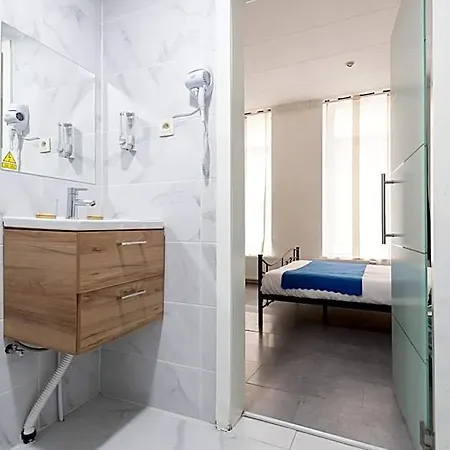 Le Grand Colombier Hotel 2*