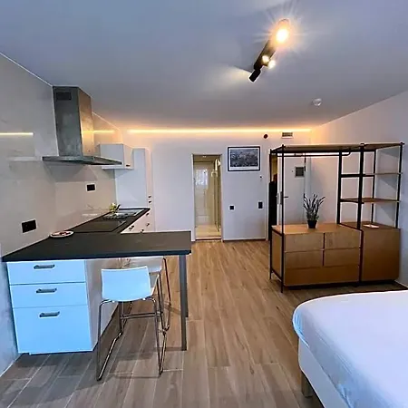 Hotel B-aparthotel Montgomery