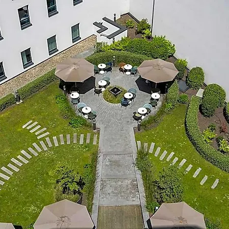 One Hotel 3*