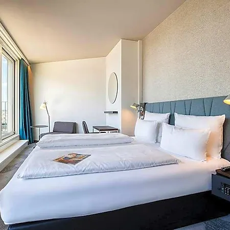 Hotel One