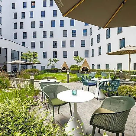 Hotel One 3*