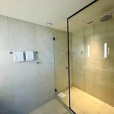Opo 4*