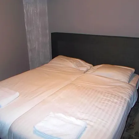 Auberge de jeunesse Urban Centre *