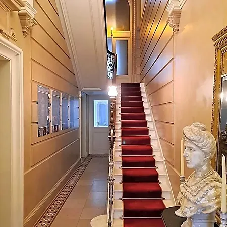Maison Jamaer 4*