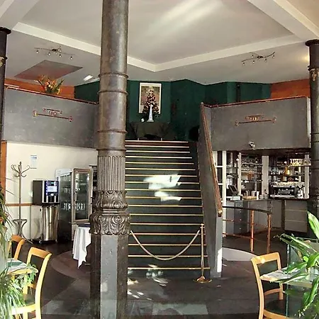 Le Dome Hotel 3*