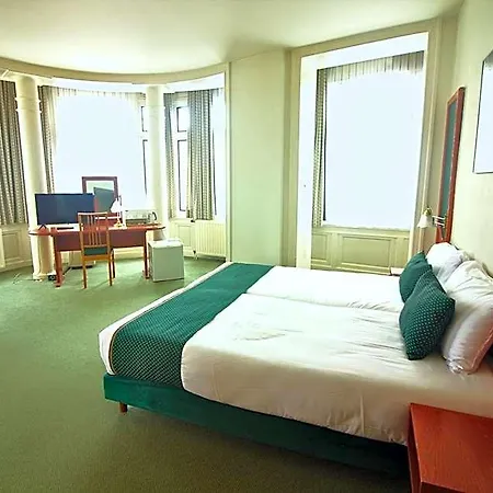 Le Dome Hotel 3*