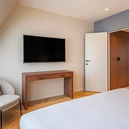 Marriott Executive Brussels, European Quarter 4* Brüksel