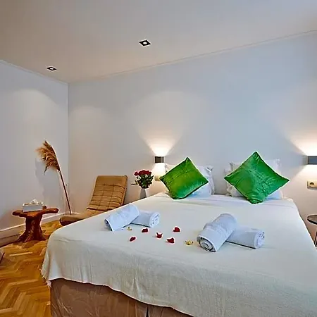 Les Ecrins Otel 3*