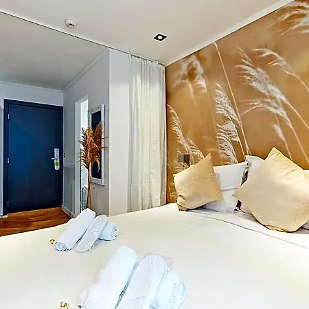 Les Ecrins Otel Brüksel