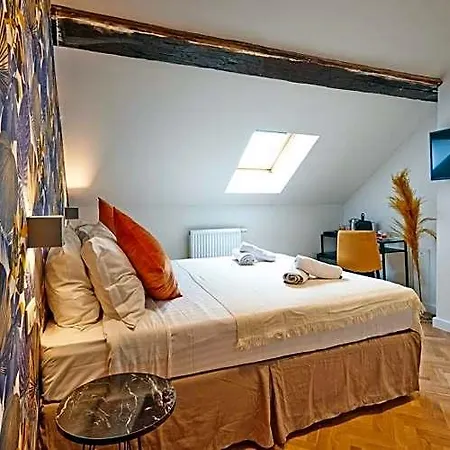 Otel Les Ecrins Brüksel