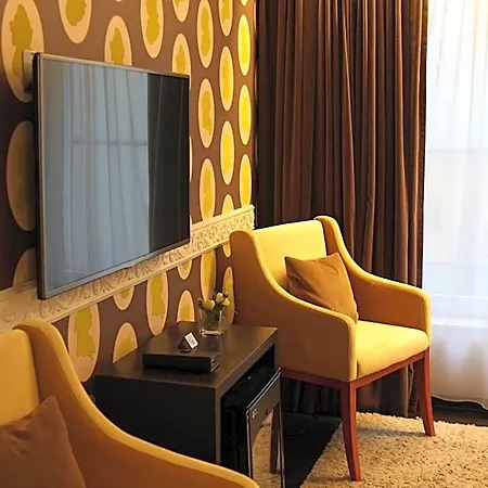 Esperance Hotel
