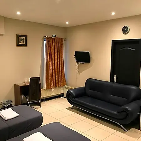 Hotel Royal *