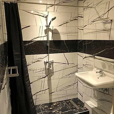 Отель Royal