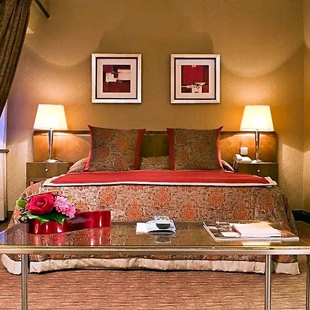 Warwick Grand-place ホテル 4*