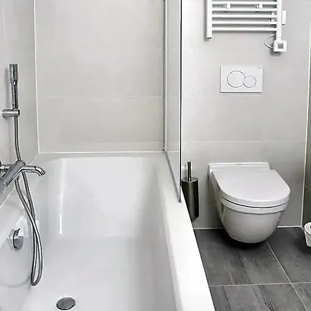 Yadoya Hotel Brüssel
