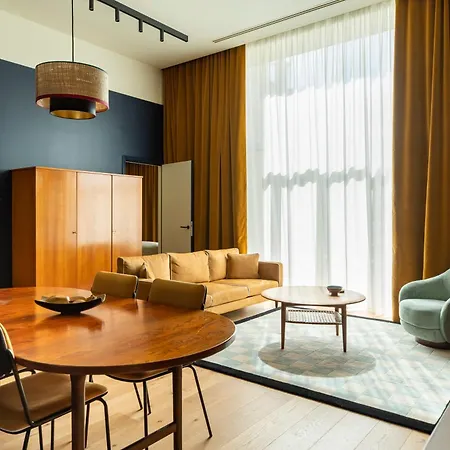 Faubourg 21 - The Leading Of The World 5*