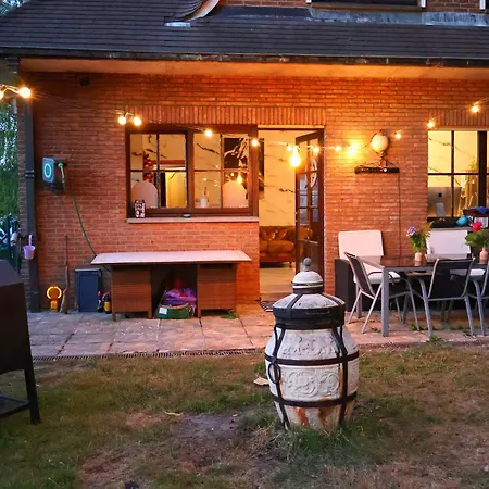& Wellness Area Jacuzzi Sauna Massage Table Vila Brusel