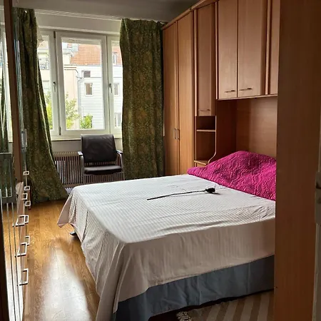 Spacieuse 1 Lit Double Avenue De Tervueren Accommodatie bij particulieren Brussel