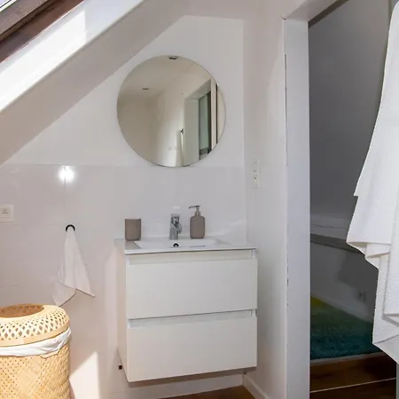 Apartment Therooftopuccle
