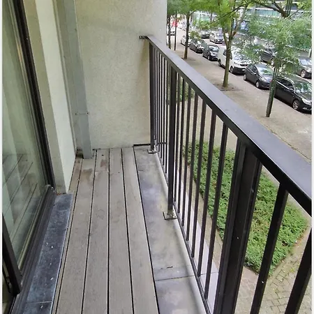 Modern & Spacious 76M Apartment 2 Terraces, Free Private Parking, Free Wi-Fi, Near Brussels North Station *
