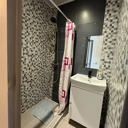Lägenhet Luxueux Calme Avec Jardin & Terrasse Metro Direct Centre De