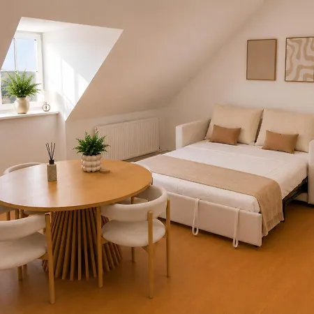 Apartment Enjoy Louise-sablon
