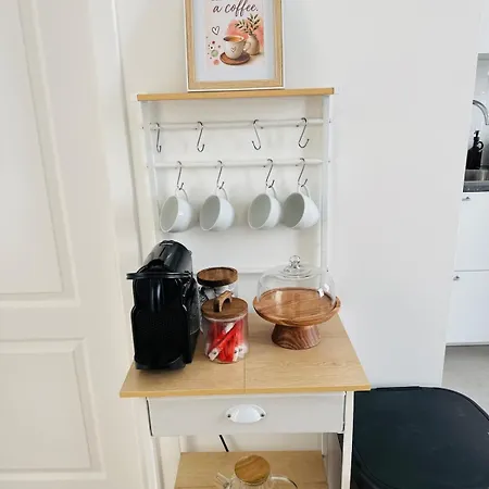 Cozy Nest Apartment