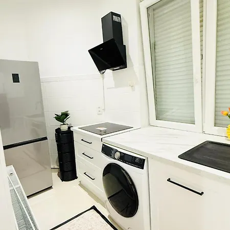 Entire Apartment, High Standing, Modern And Cozy *
