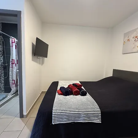 Luxueux Calme Avec Jardin & Terrasse Metro Direct Centre De Lägenhet *