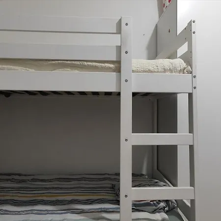 Bright And Cozy Bryssel