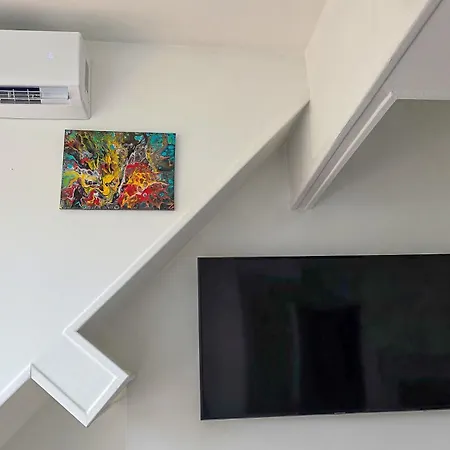 Apartment Therooftopuccle Brussels