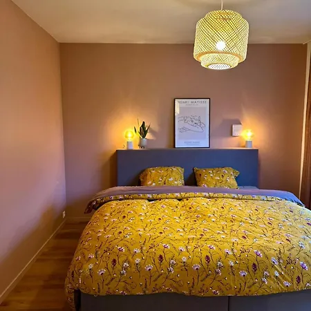 Charming 2-bedroom With Big Balcony * Brussels