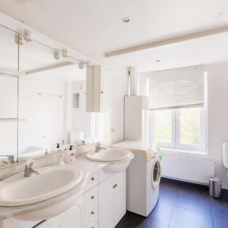 Apartment Brugman Area Self Check In For 5 Brussels