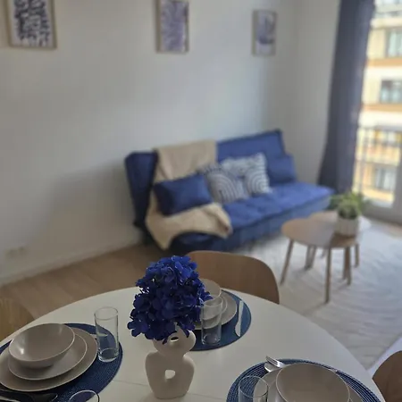 Apartment Blue Heaven - Bruxelles, Forest National