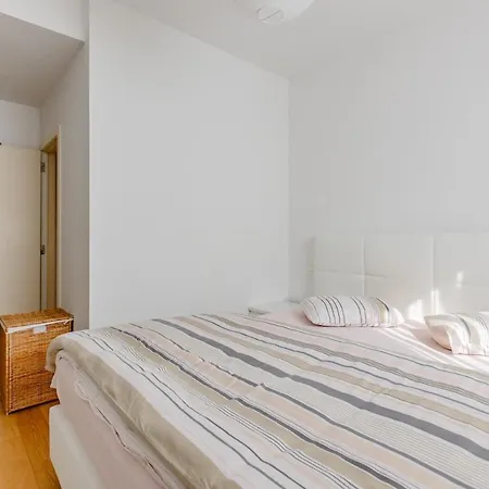 Louise Prestige Suite-brussels Center