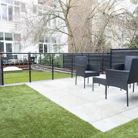 Bright & Stylish 2br Quiet Terrace Apartment *