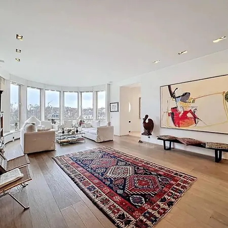 Sublime 4bd Duplex Ap In Ixelles