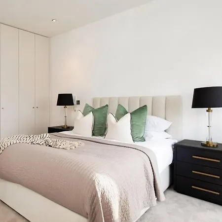 Sublime 4bd Duplex Ap In Ixelles Apartment