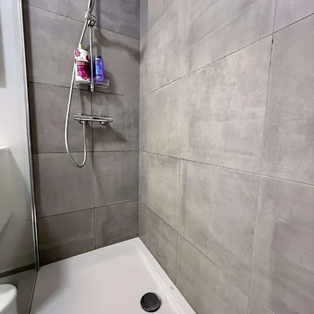 So Cosy And Modern 1bed & Gare Du Midi Dox Apartment Brussels