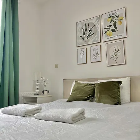 Spacious For 6 Nr Center Of Apartment