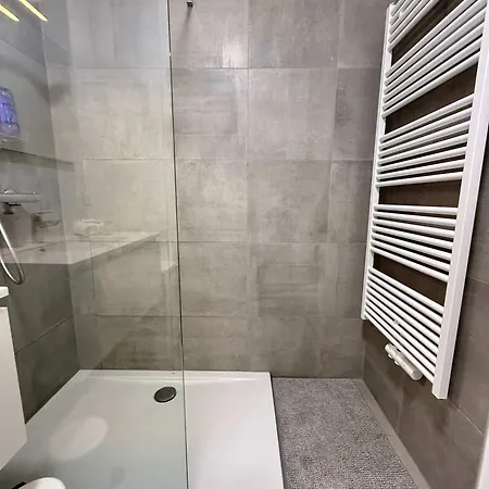 Apartment So Cosy And Modern 1bed & Gare Du Midi Dox Brussels