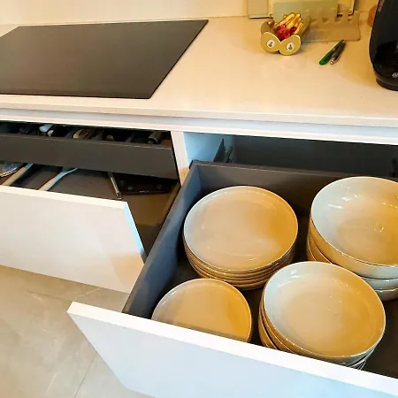 Bright & Stylish 2br Quiet Terrace Apartment Brussels