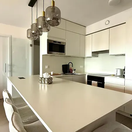 So Cosy And Modern 1bed & Gare Du Midi Dox Apartment Brussels
