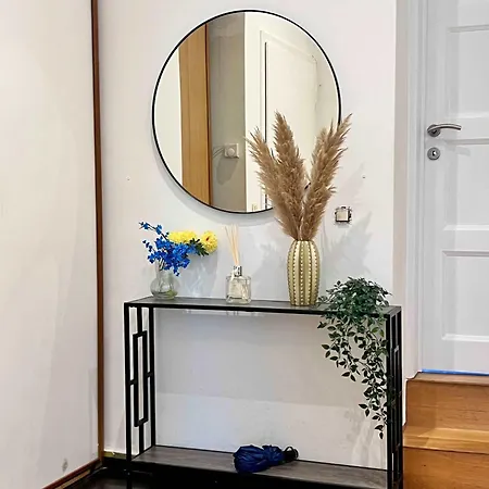 Family & Cosy For Up To 9 Guests Near Midi Station *