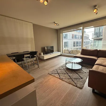2chambres En Plein Centre De Lägenhet *