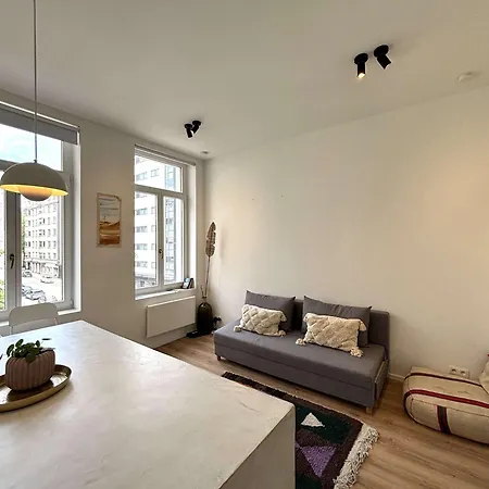 Stylish In Chatelain - Parking & Comfort بروكسل
