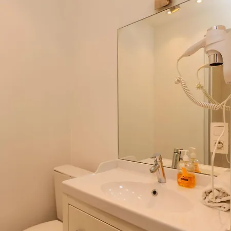Easy Acces Self Check In 2 Venue Apartmán *