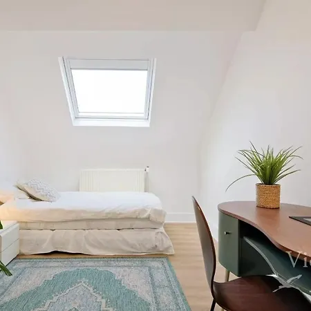 Exceptional 10bd - Prestige Area Bxl Apartment