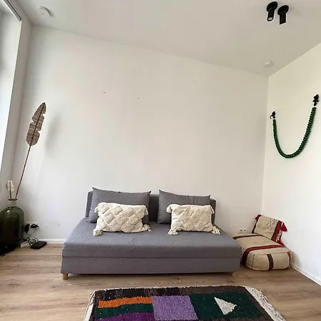 شقة Stylish In Chatelain - Parking & Comfort *